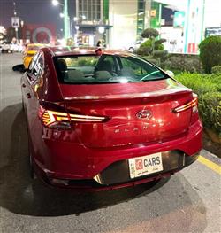 هیوندای ئەلەنترا